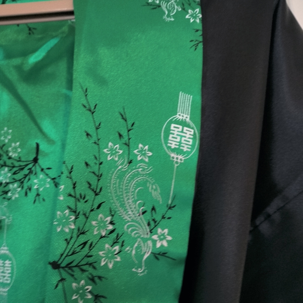 Reversible Satin Dragon Kimono Robe Green & Black Embroidered Vintage Style M - Picture 14 of 14